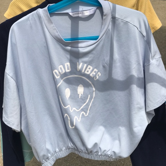 Urban Kids Graphic Shirt - Picture 1 of 1
